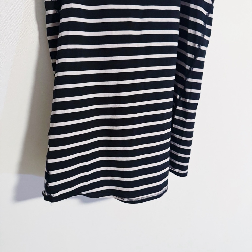 Lululemon - Black and Light Gray All Tied Up Tank Top - Picture 3 of 5